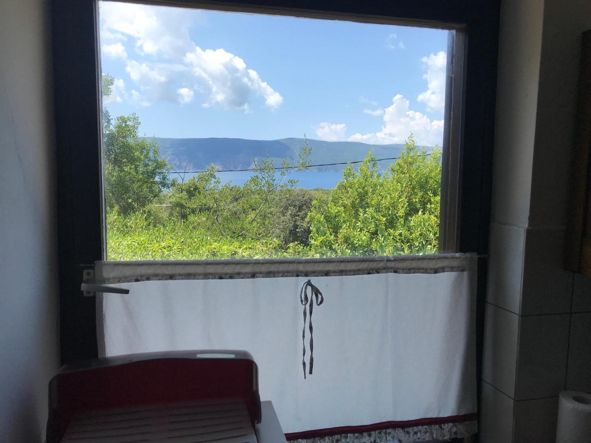 Krk Apartmani Pepina Пинезичи Экстерьер фото